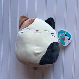 Squishmellos 8” “Cam”